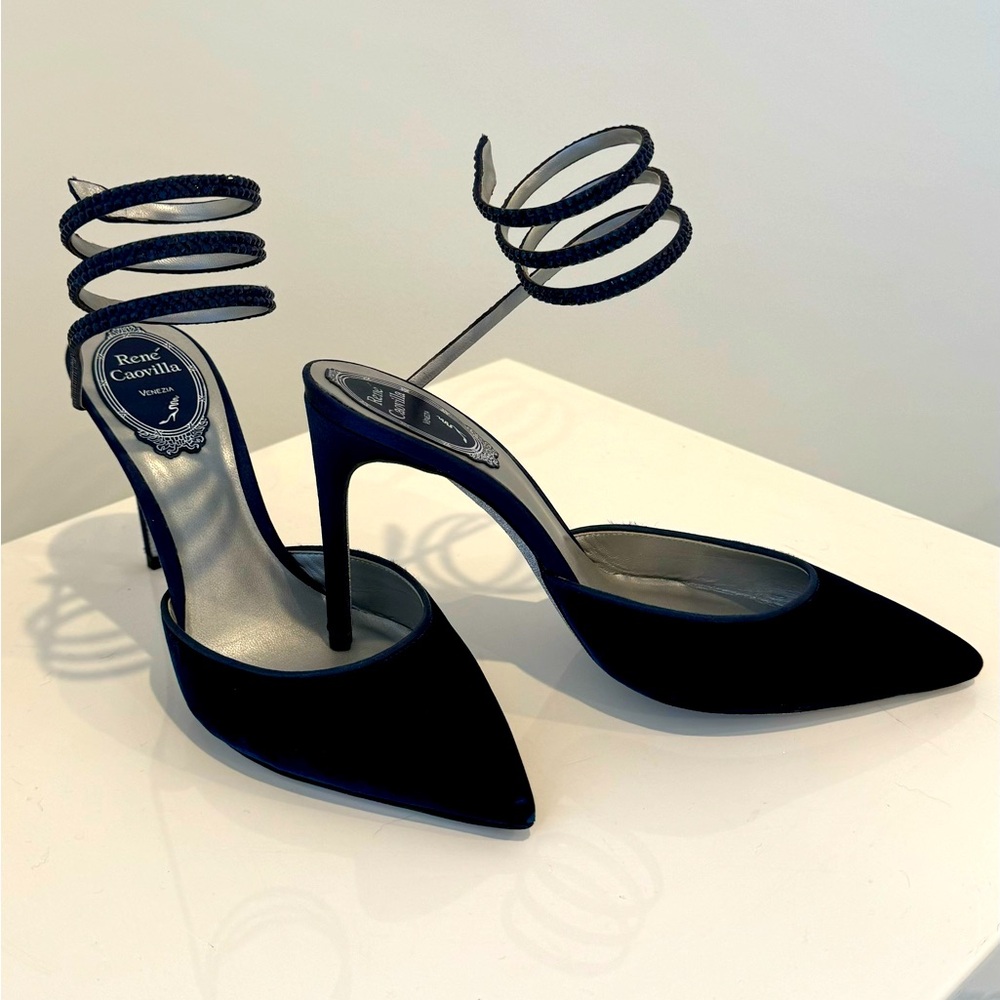 Beautiful and sexy shoe!